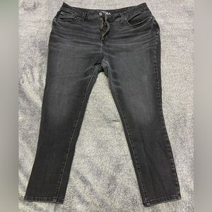 Time & Tru Size 16 Petite High Rise Jeans